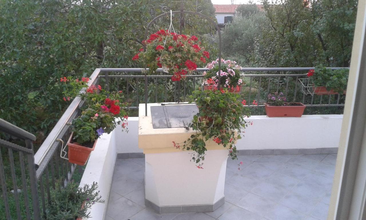 Apartment Josip Risika Buitenkant foto