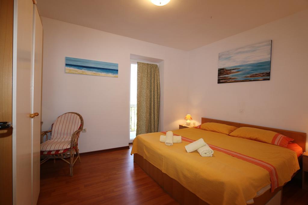 Apartment Josip Risika Buitenkant foto
